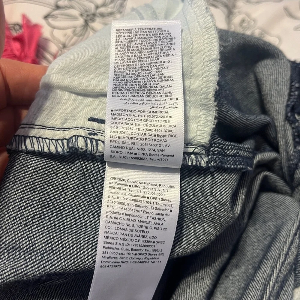 Old Navy Wow Super‎ Skinny Jeans Woman’s Size 2